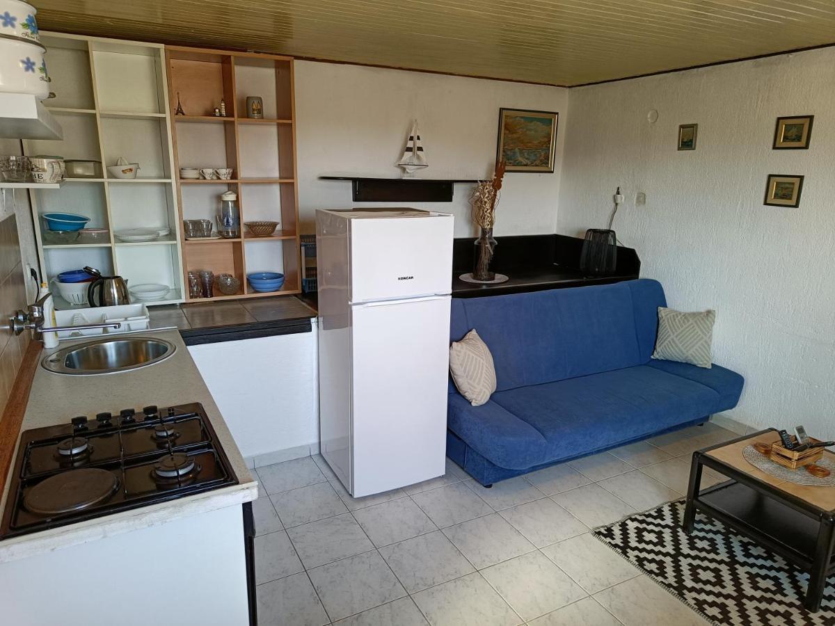 Apartments Luka Tisno Extérieur photo