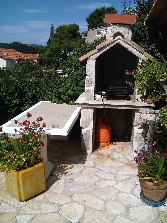 Apartments Luka Tisno Extérieur photo