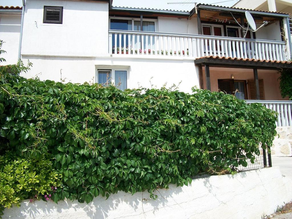 Apartments Luka Tisno Extérieur photo