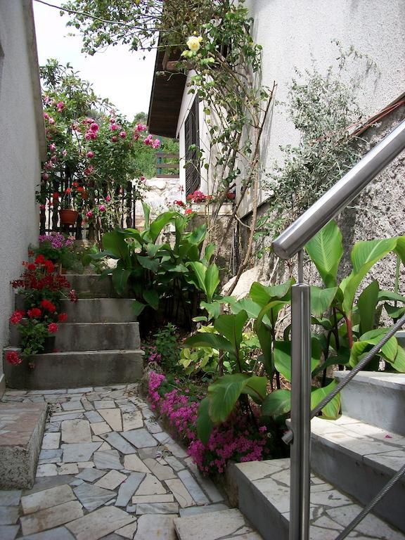 Apartments Luka Tisno Extérieur photo